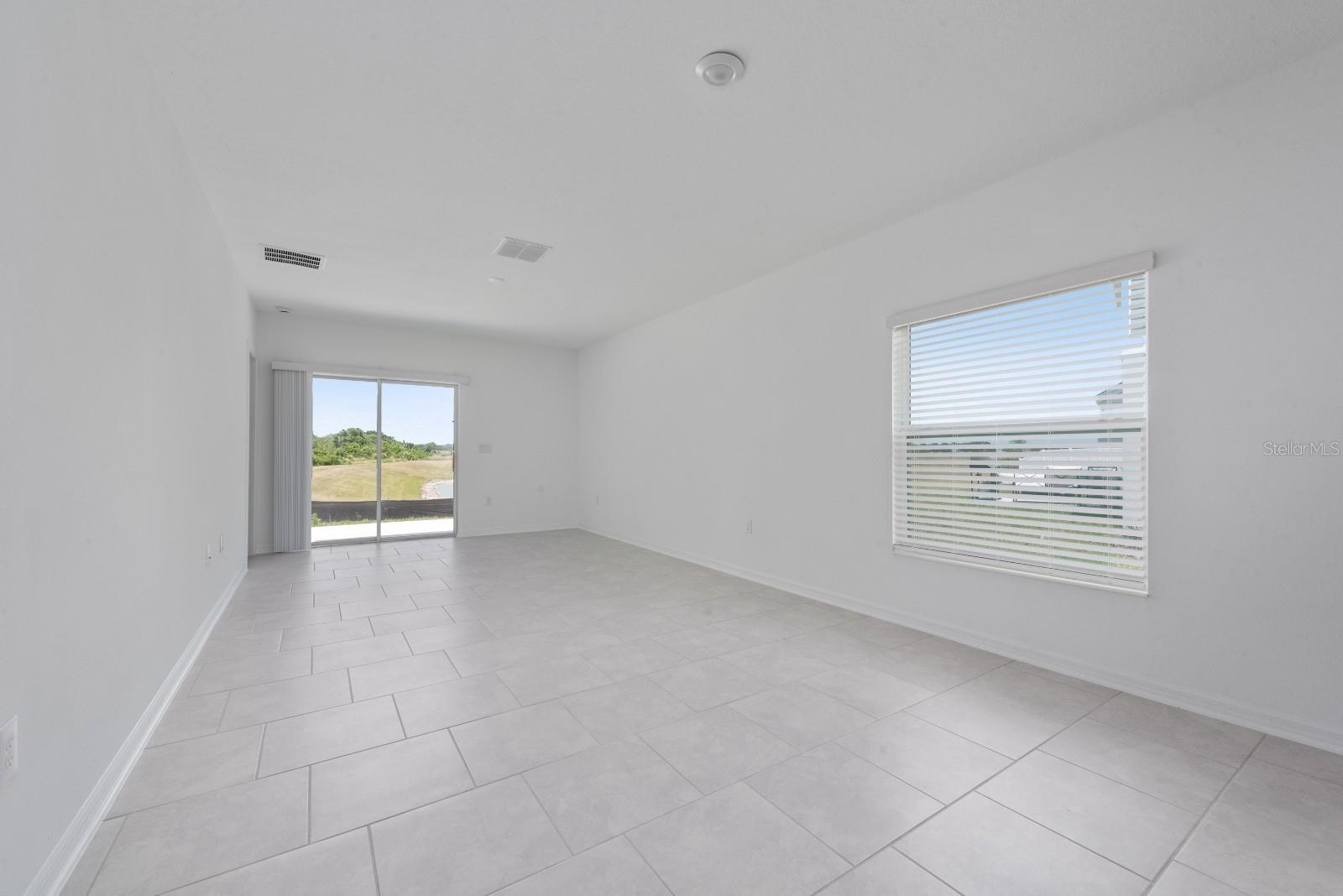 LEOMAS LNDG PH 1 - Residential