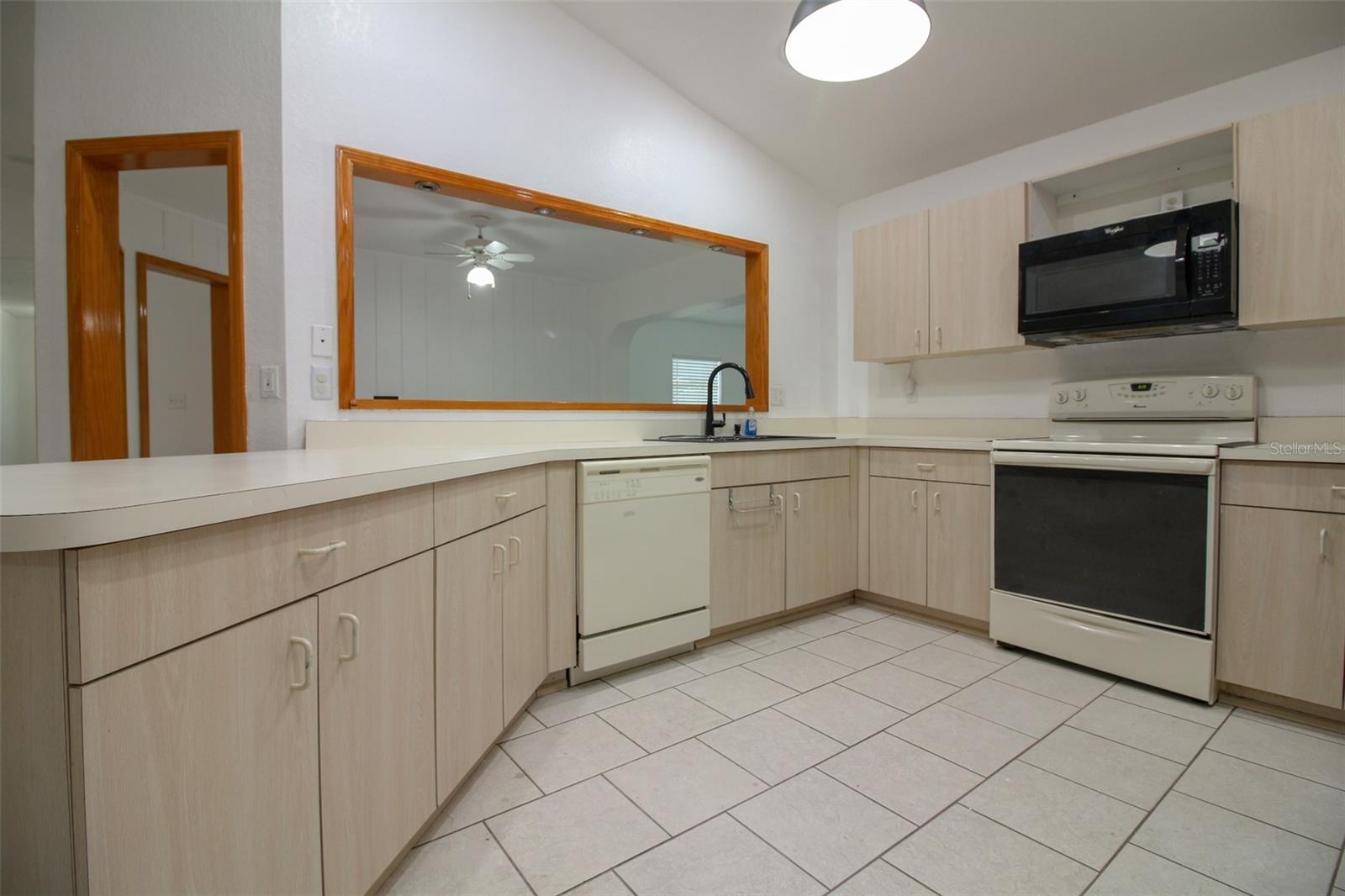 WEST VALLEY VIEW TERRACE - Residential Lease