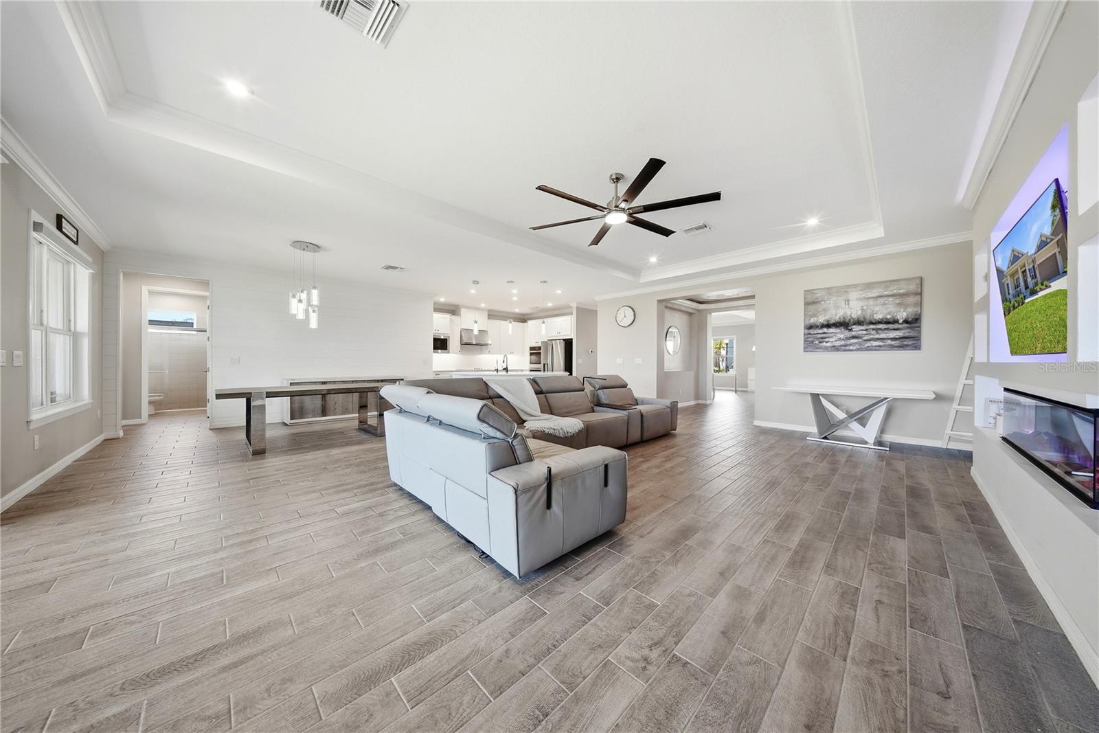 WATERGRASS - Residential