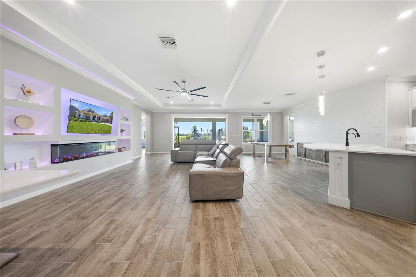 WATERGRASS - Residential