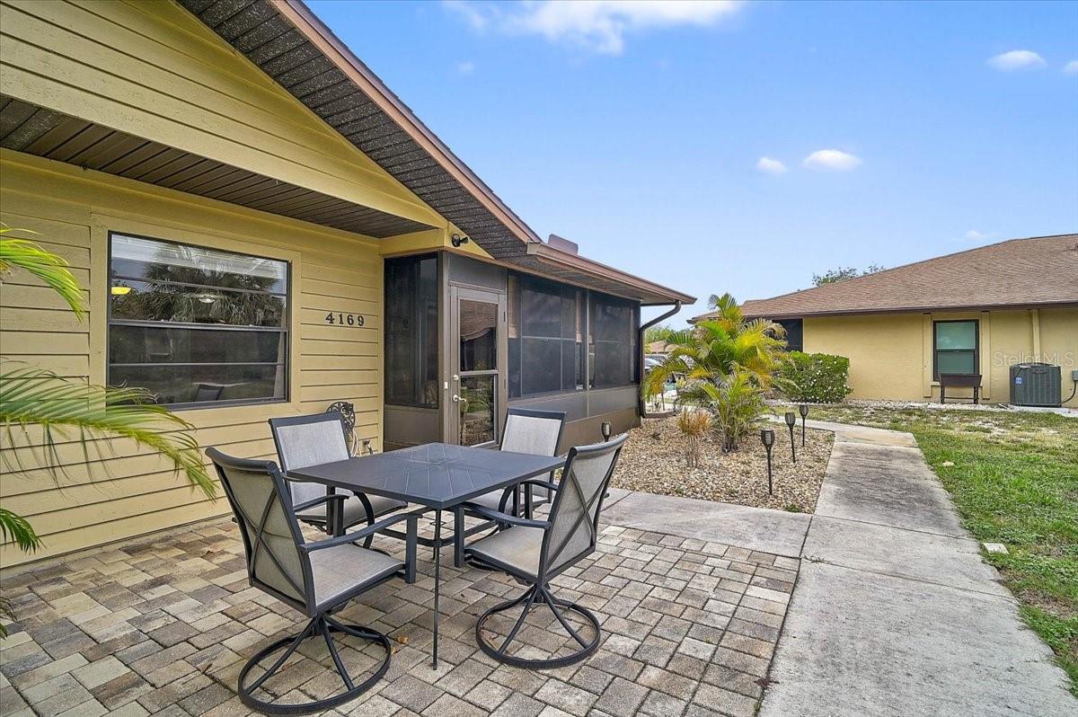 HERITAGE VILLAGE WEST - Residential