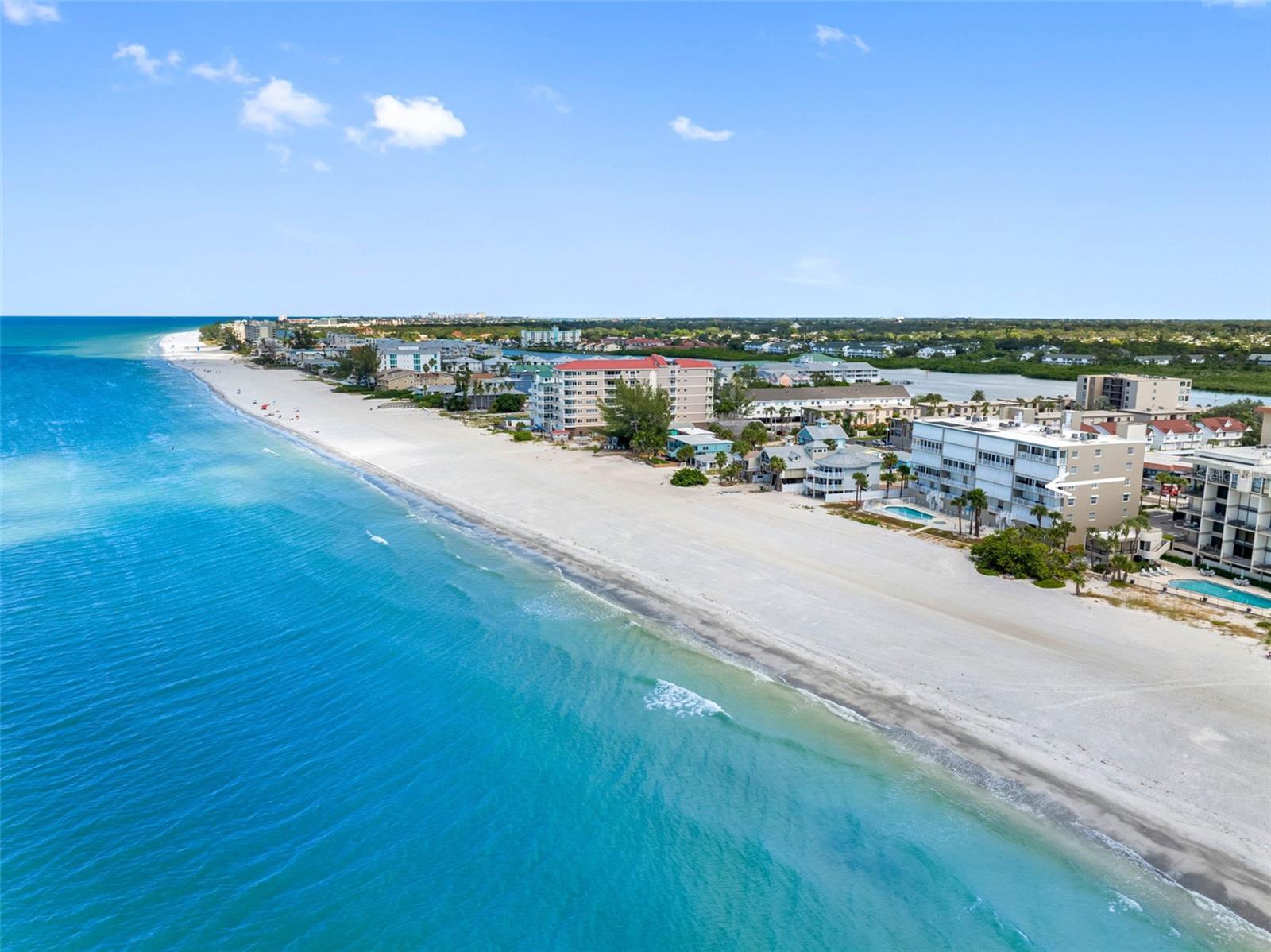 WESTVIEW GRANDE CONDO THE - Residential