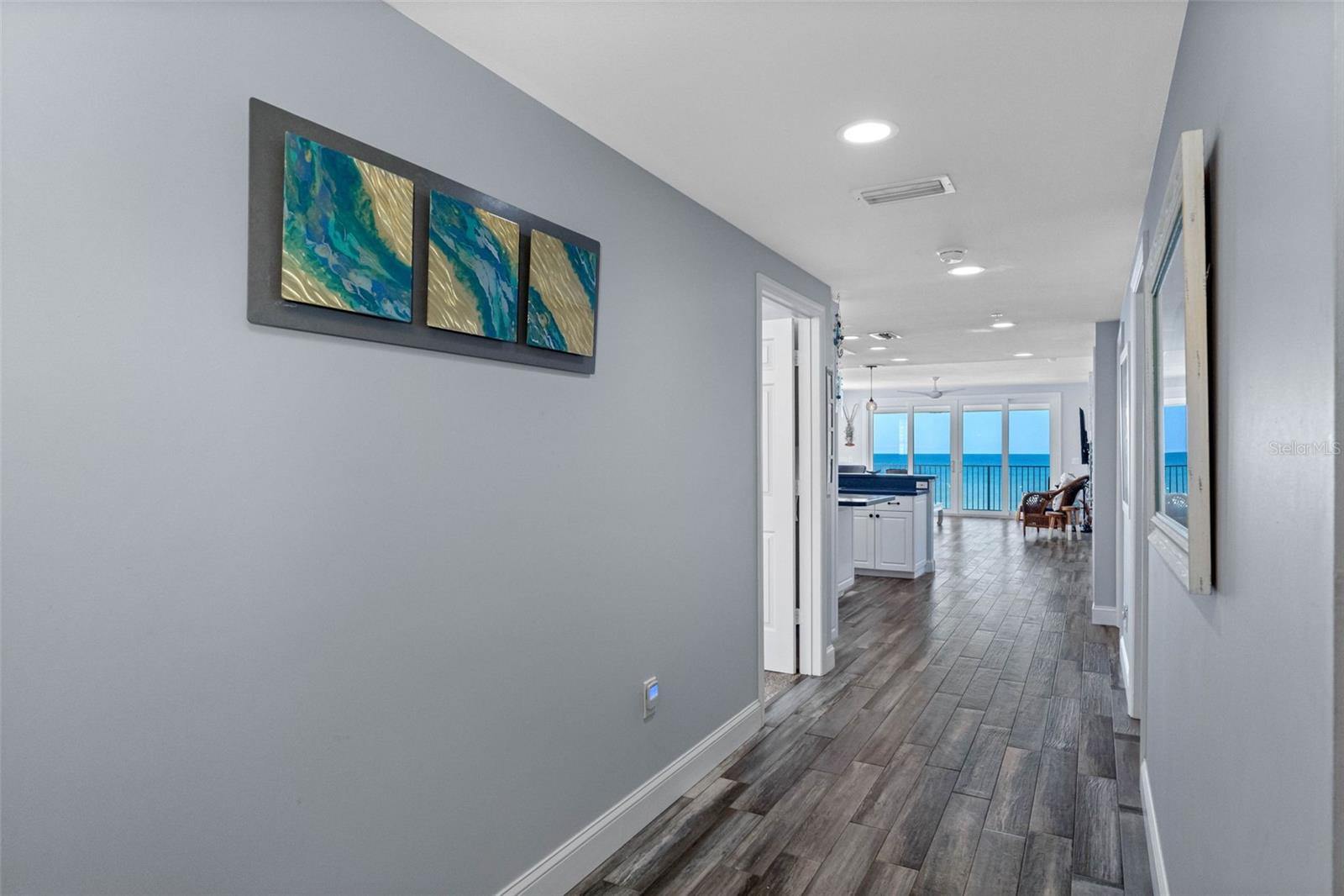 WESTVIEW GRANDE CONDO THE - Residential