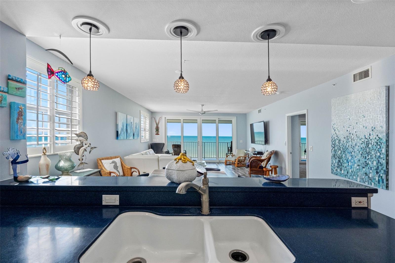 WESTVIEW GRANDE CONDO THE - Residential