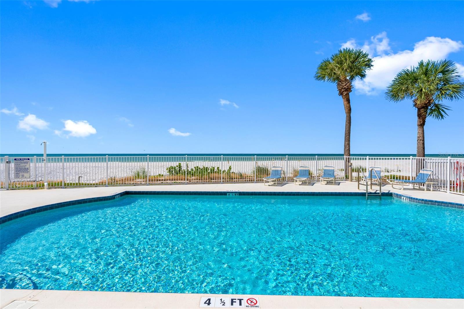 WESTVIEW GRANDE CONDO THE - Residential