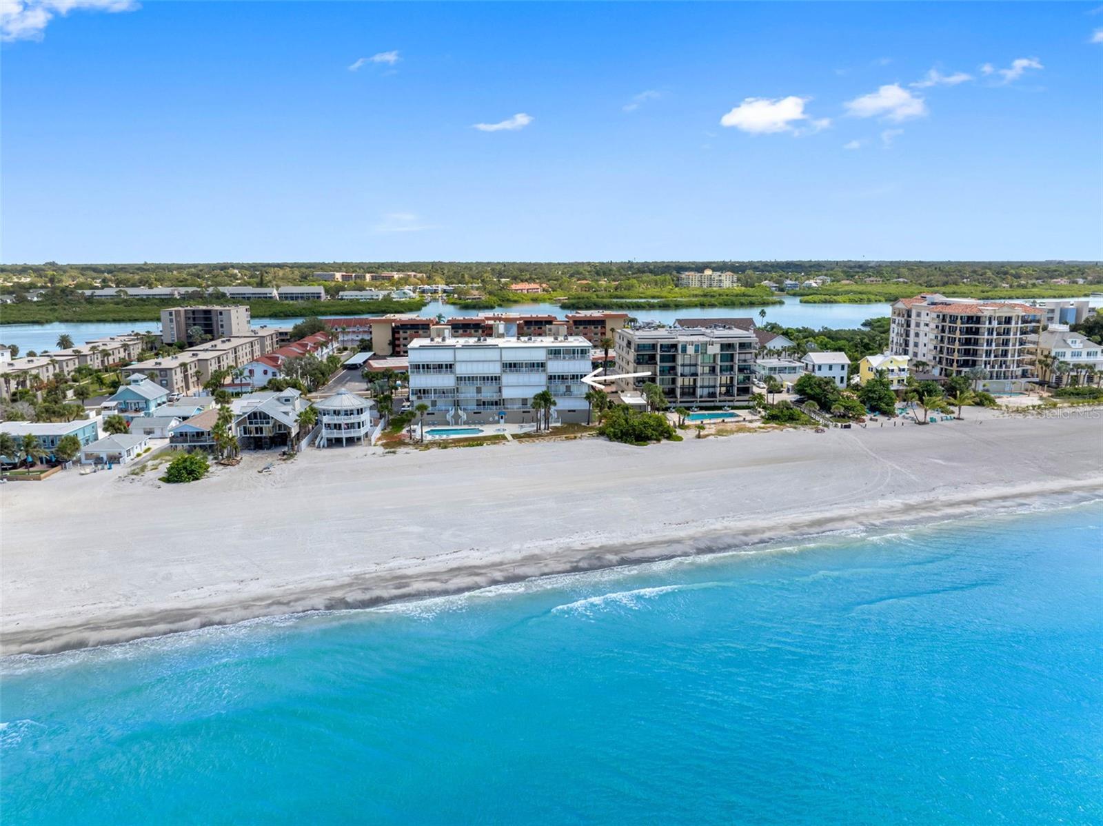 WESTVIEW GRANDE CONDO THE - Residential