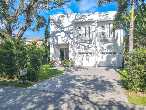 A home in TAMPA