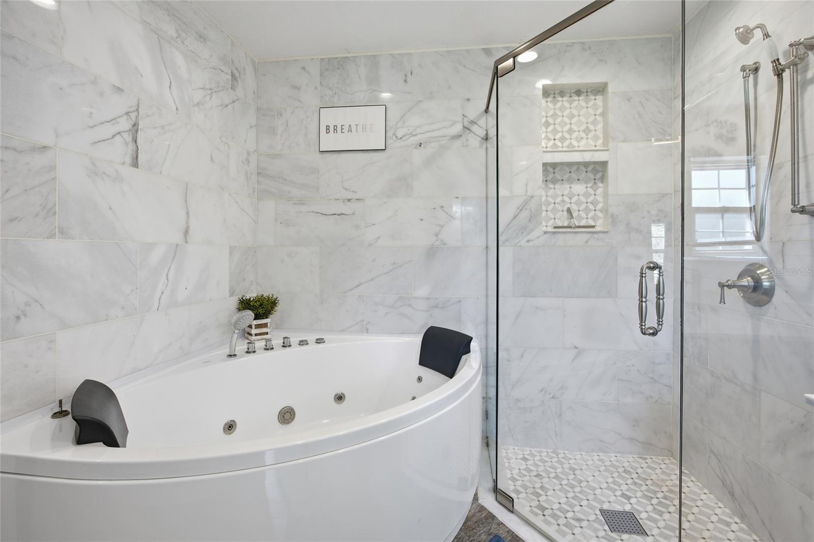 KINGSLAND COUNTRY ESTATE - Residential