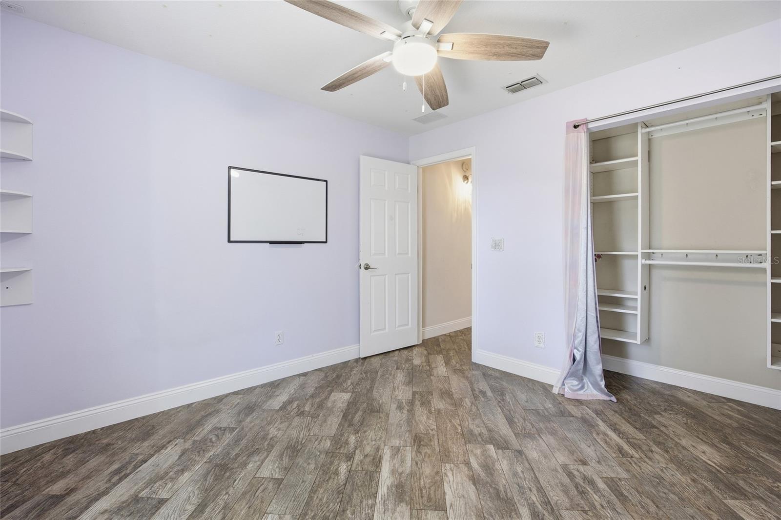 KINGSLAND COUNTRY ESTATE - Residential