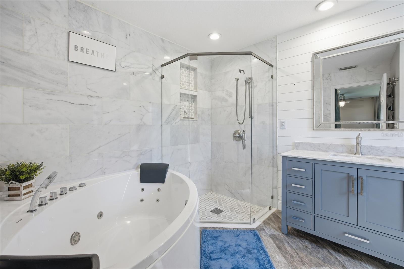 KINGSLAND COUNTRY ESTATE - Residential