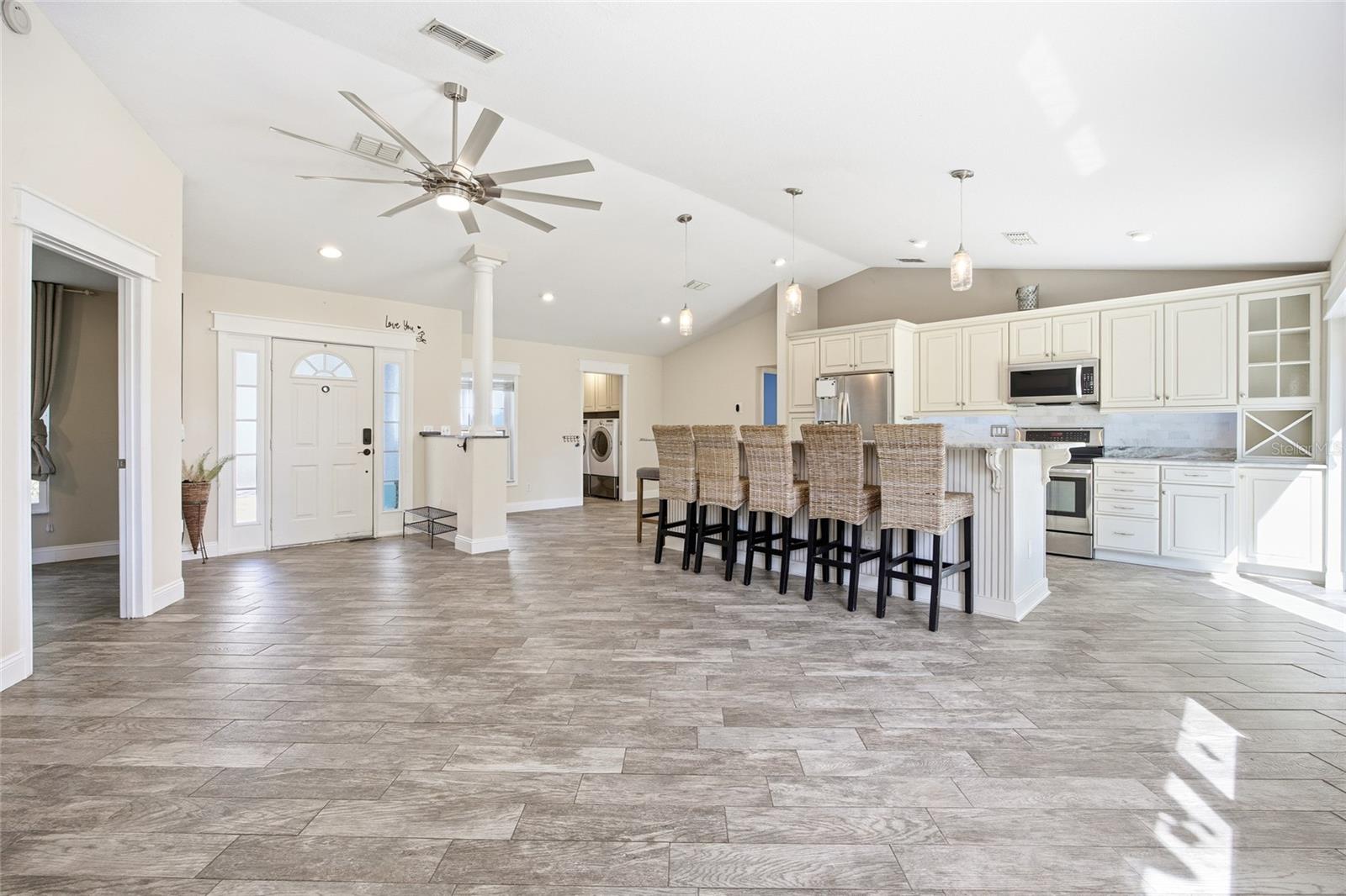 KINGSLAND COUNTRY ESTATE - Residential