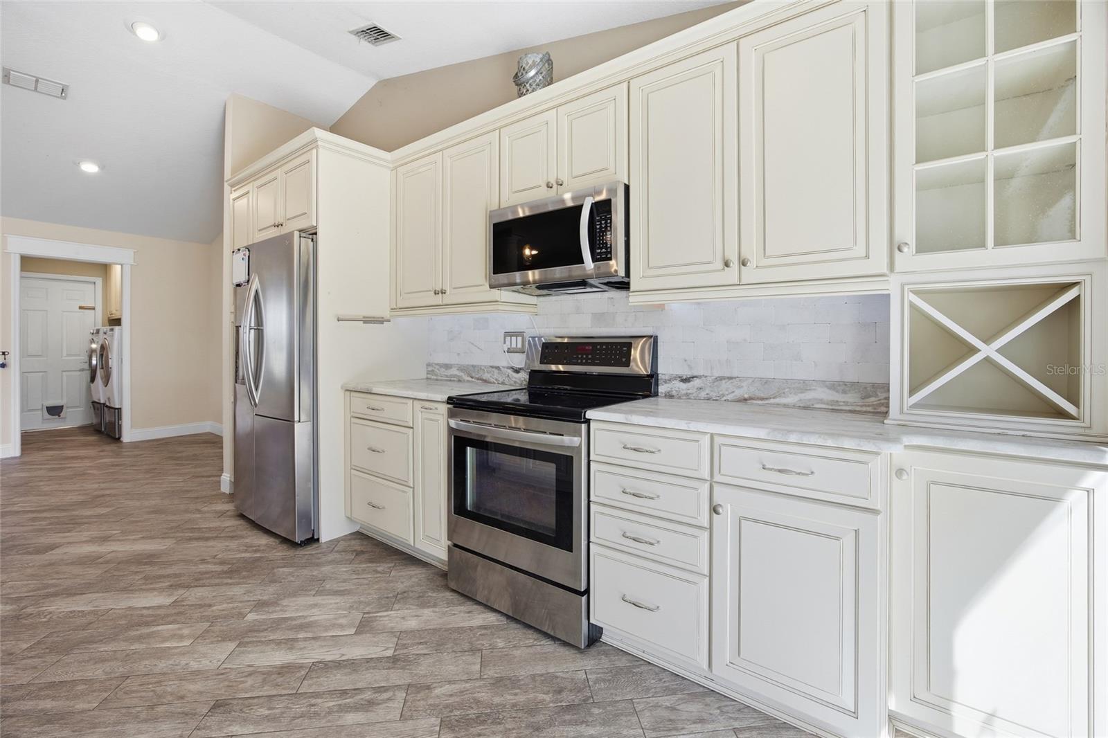 KINGSLAND COUNTRY ESTATE - Residential