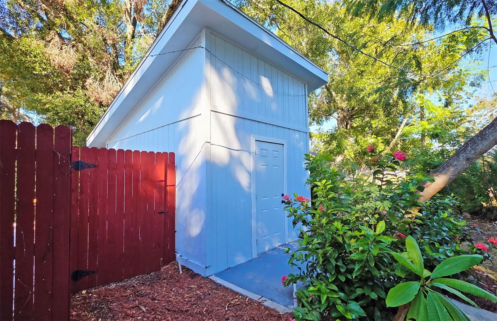 SARASOTA SPGS - Residential