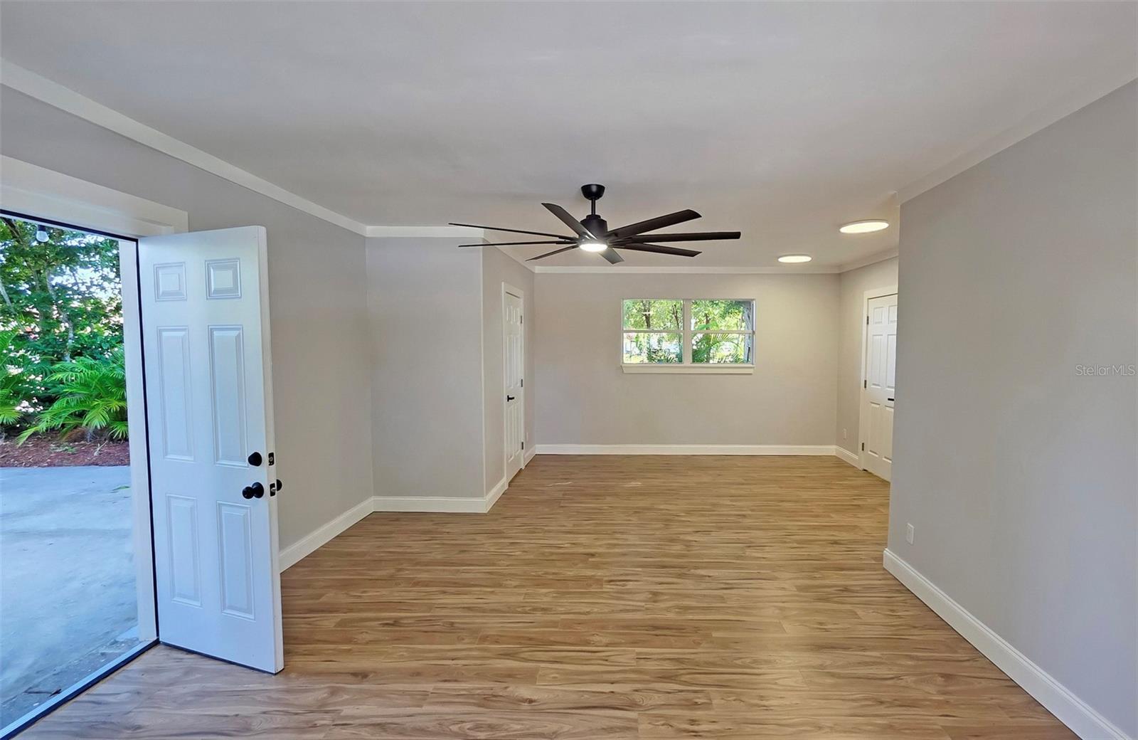 SARASOTA SPGS - Residential