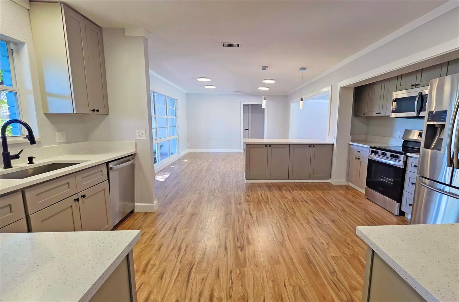 SARASOTA SPGS - Residential