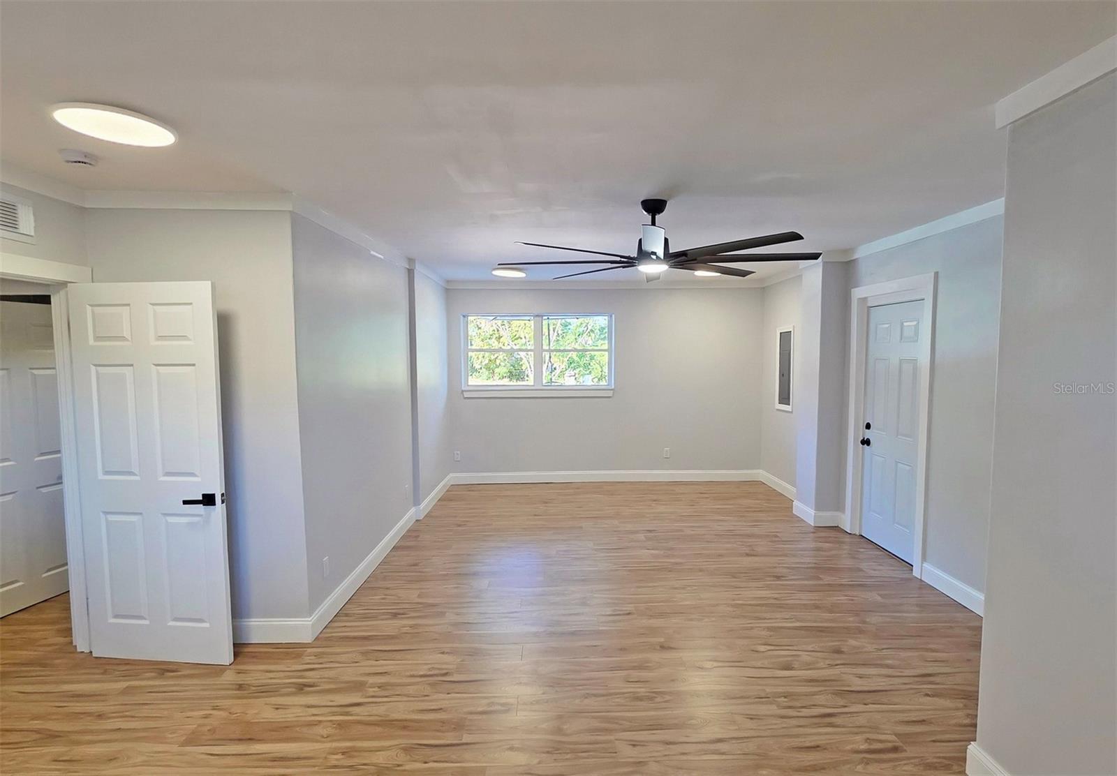 SARASOTA SPGS - Residential