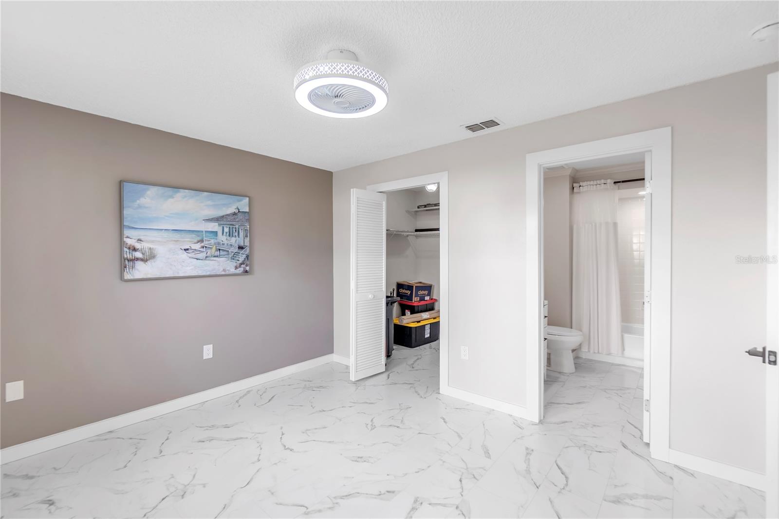 MEADOWCROFT SOUTH - Residential