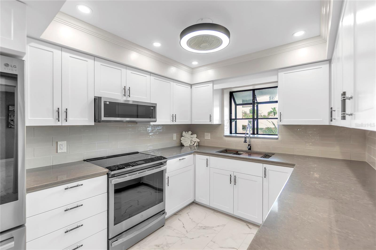 MEADOWCROFT SOUTH - Residential