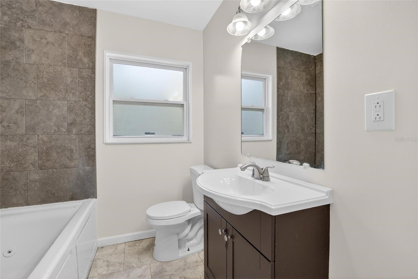 MULBERRY GARDENS - Residential