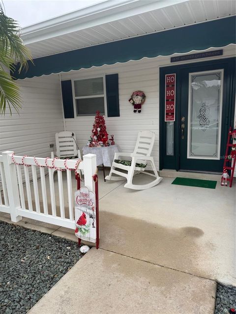 Tiny photo for 17602 SE 82nd Woodlawn Avenue, The Villages, FL 32162 (MLS # G5103146)