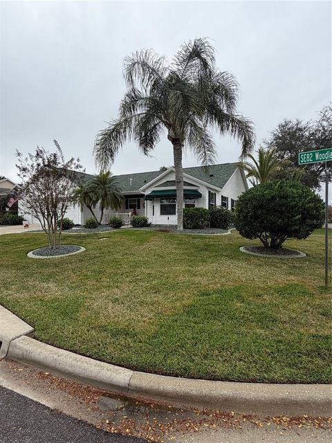Tiny photo for 17602 SE 82nd Woodlawn Avenue, The Villages, FL 32162 (MLS # G5103146)
