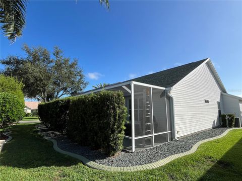Tiny photo for 17602 SE 82nd Woodlawn Avenue, The Villages, FL 32162 (MLS # G5103146)
