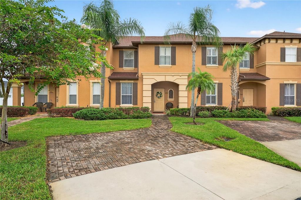 Photo of 2336 Calabria Ave, Davenport, FL 33897 (MLS # O6342966)