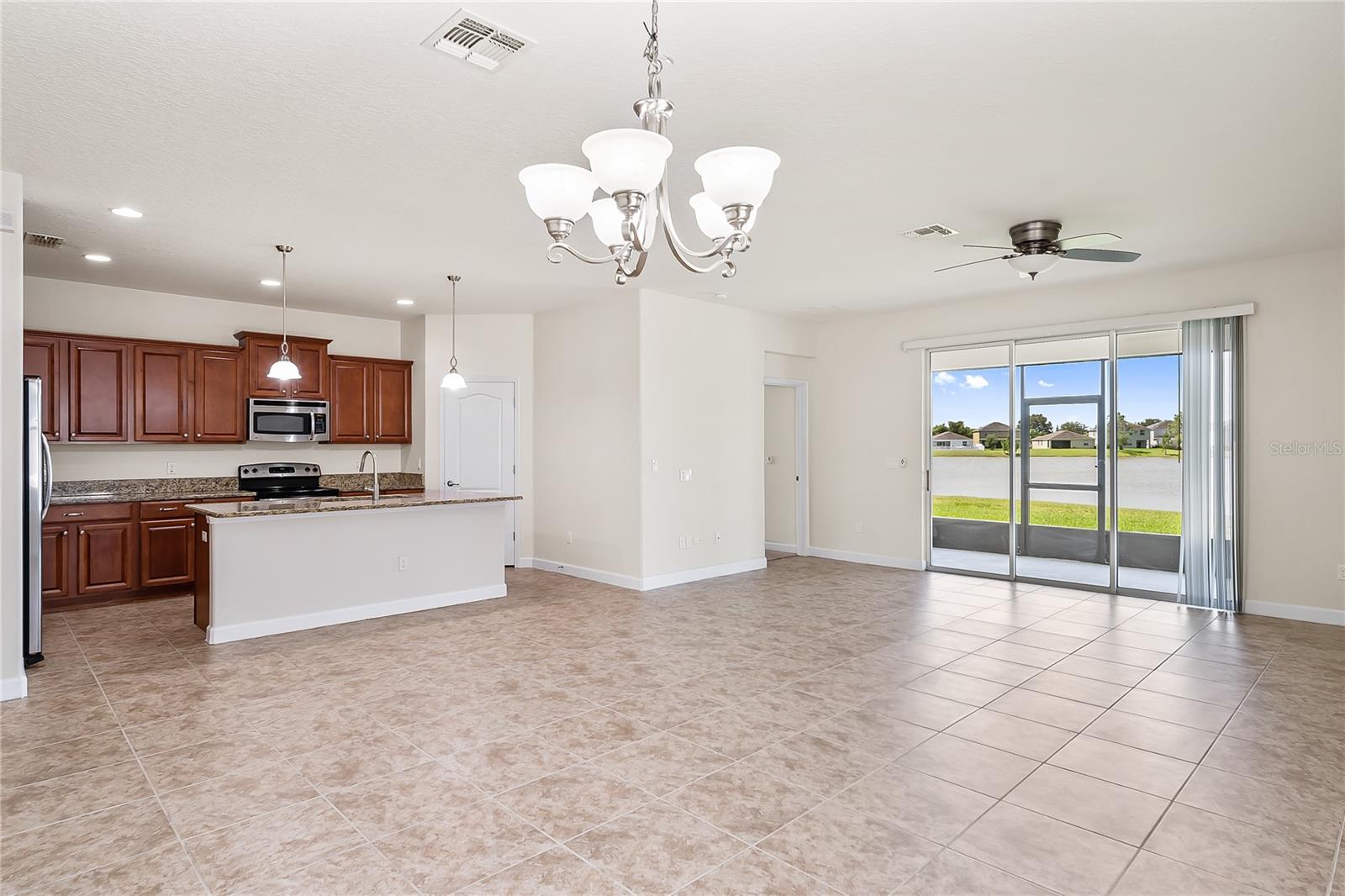 WYNDHAM LAKES ESTATES - Residential Lease