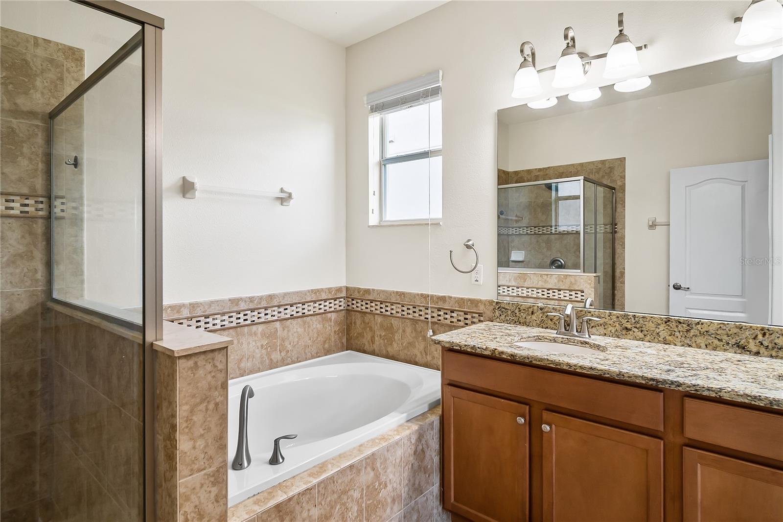 WYNDHAM LAKES ESTATES - Residential Lease