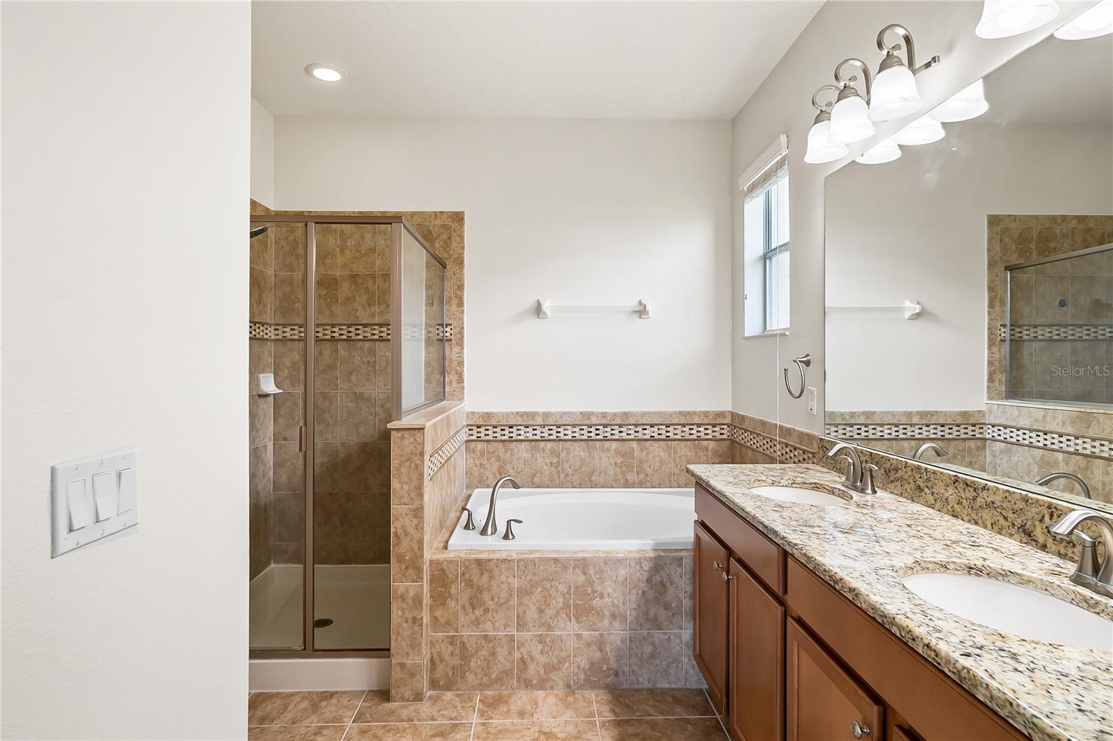 WYNDHAM LAKES ESTATES - Residential Lease