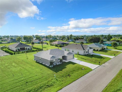 A home in PUNTA GORDA