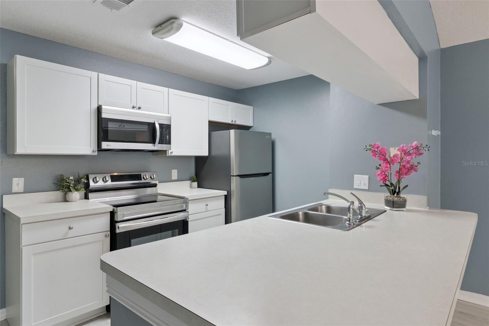 3141 BRITANNIA BOULEVARD D