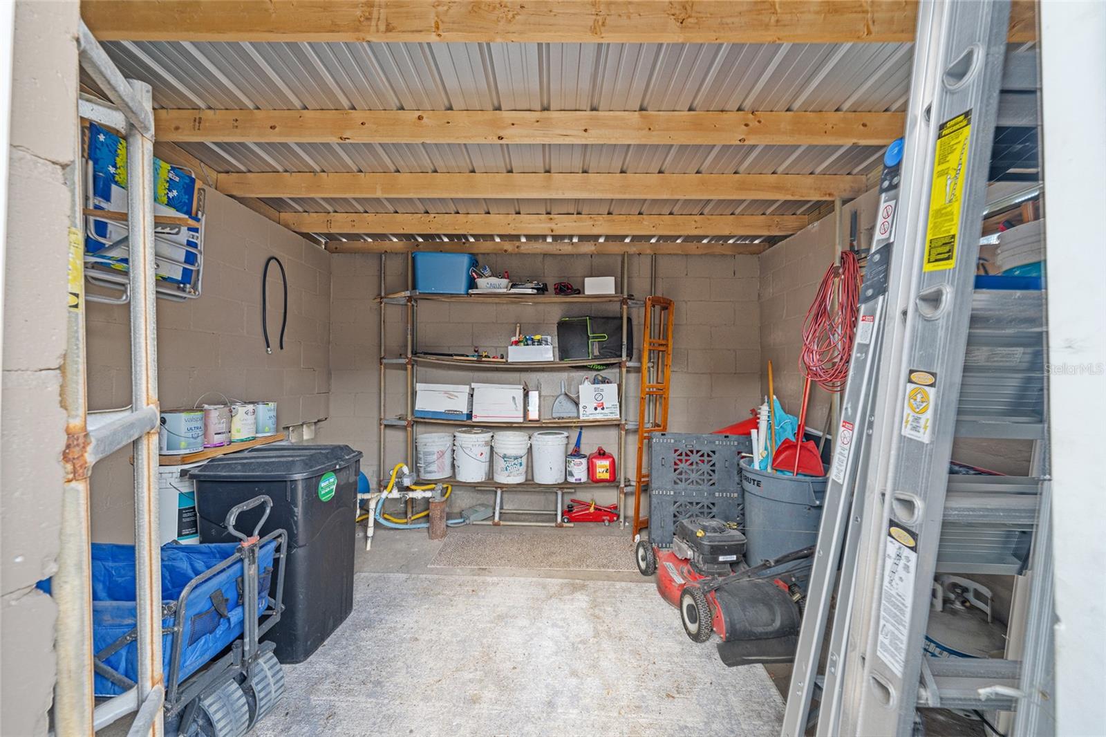 BELLEVIEW HEIGHTS ESTATE - Residential