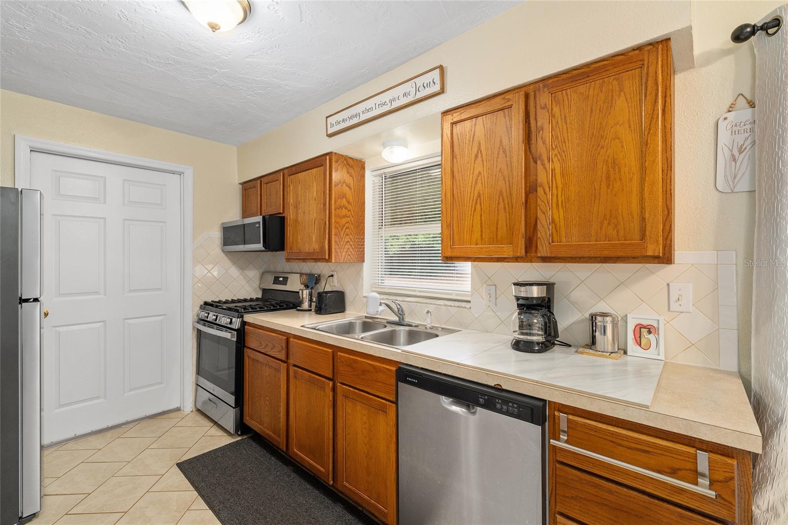 BELLEVIEW HEIGHTS ESTATE - Residential