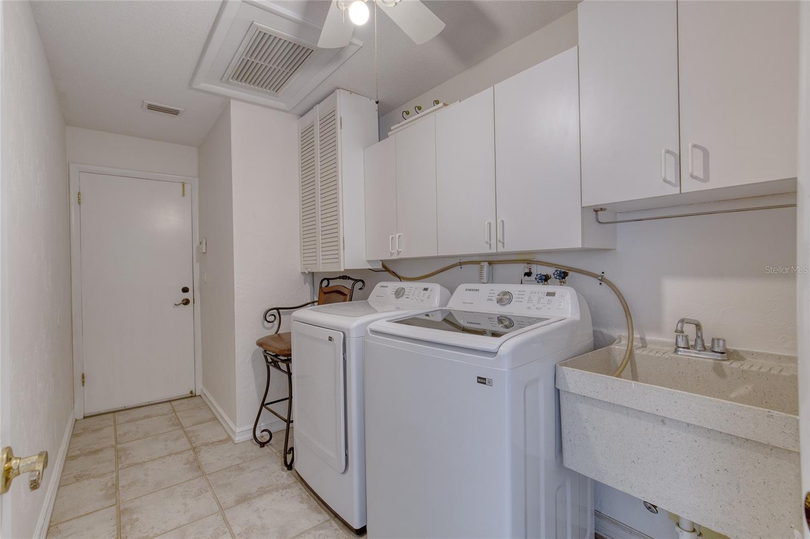 WOODMERE SOUTH UNIT 01 - Residential