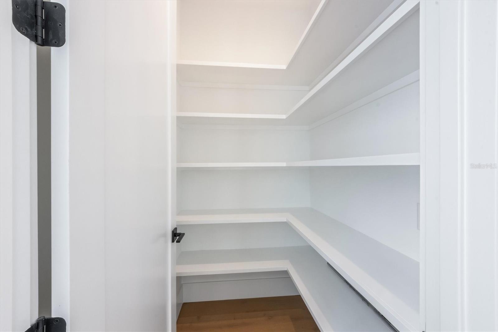 LUANA ISLES - Residential