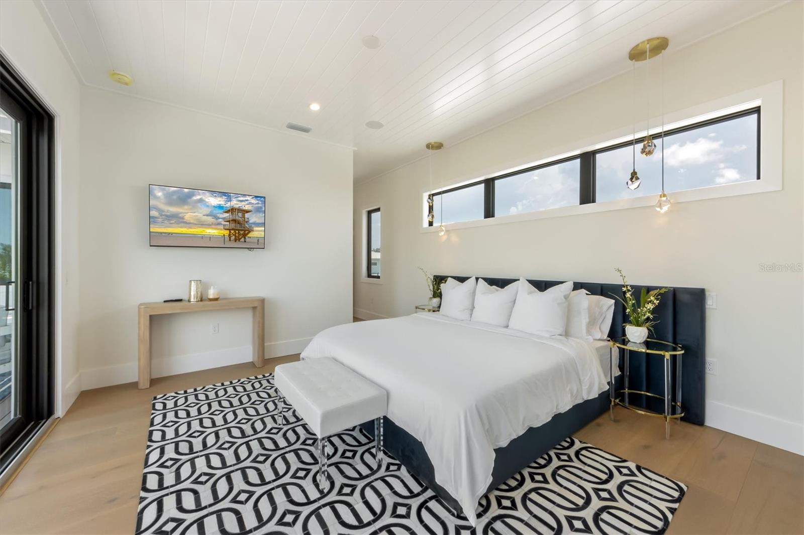 LUANA ISLES - Residential