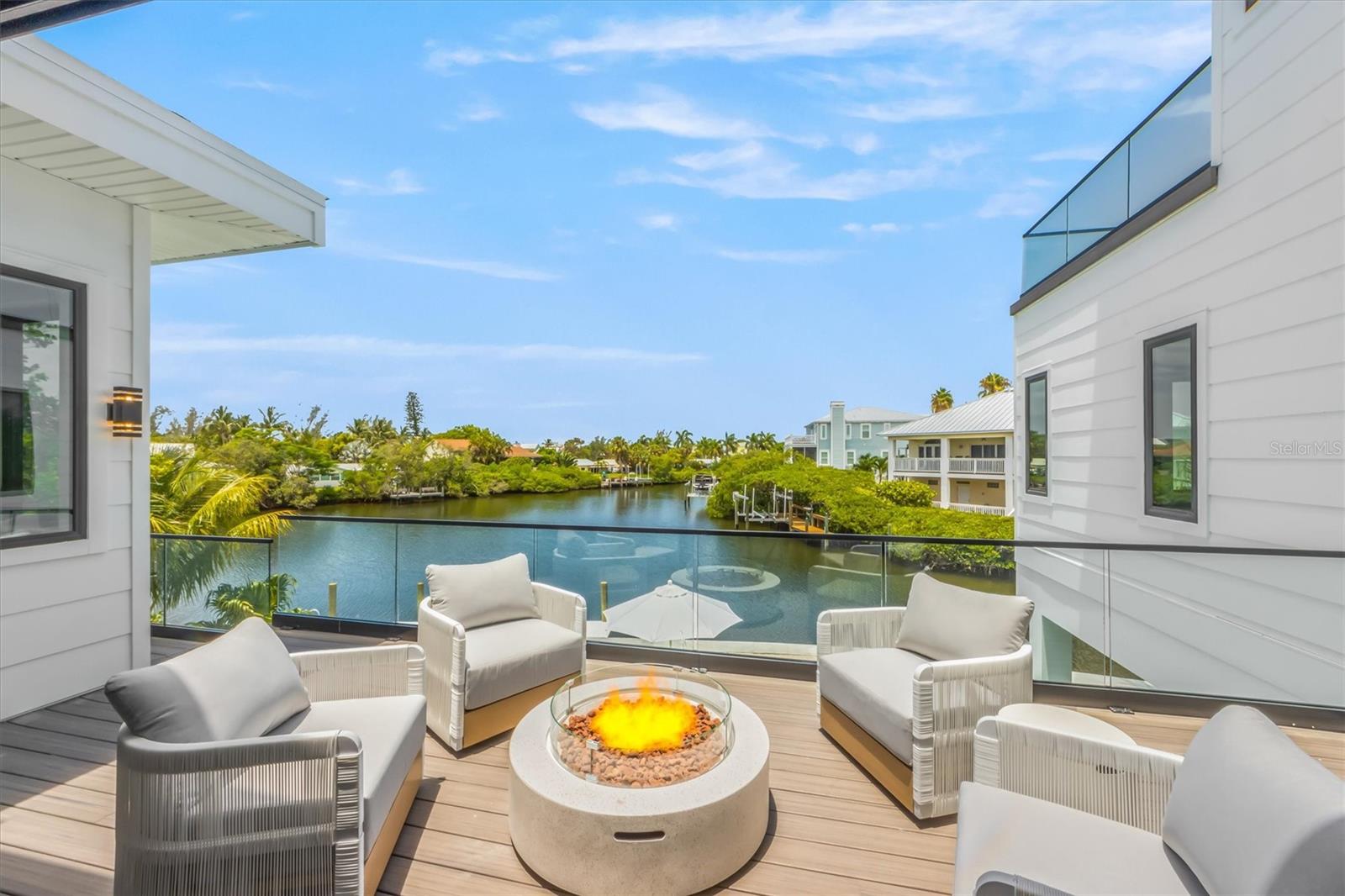 LUANA ISLES - Residential