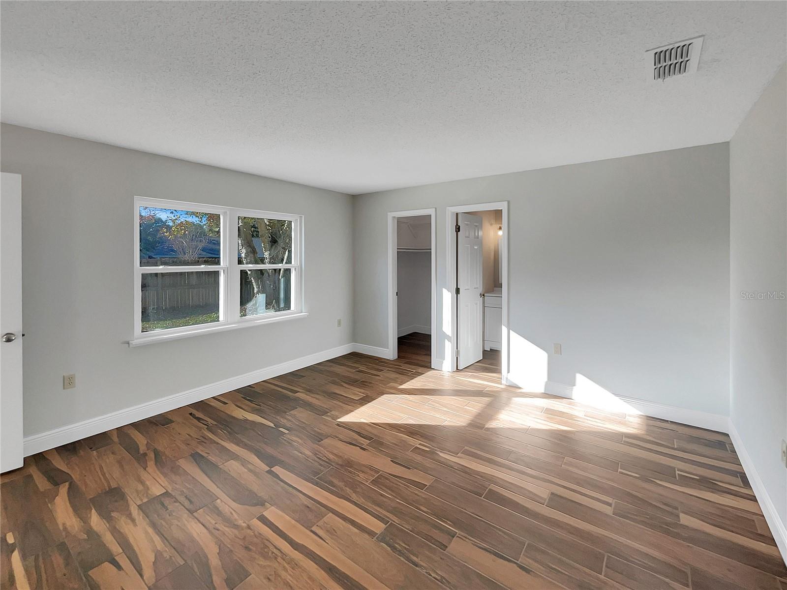 SAWMILL PH 01 - Residential