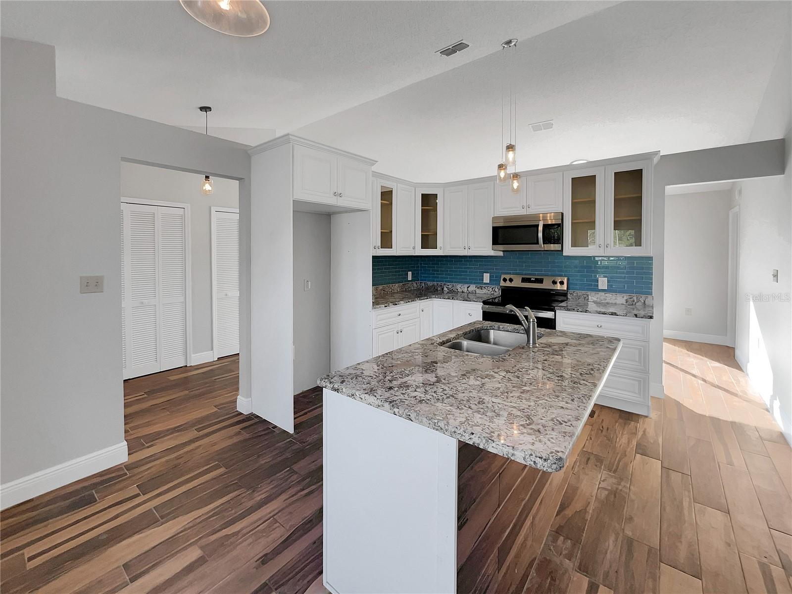 SAWMILL PH 01 - Residential