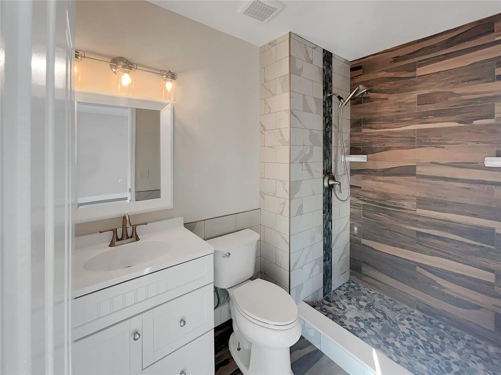 SAWMILL PH 01 - Residential