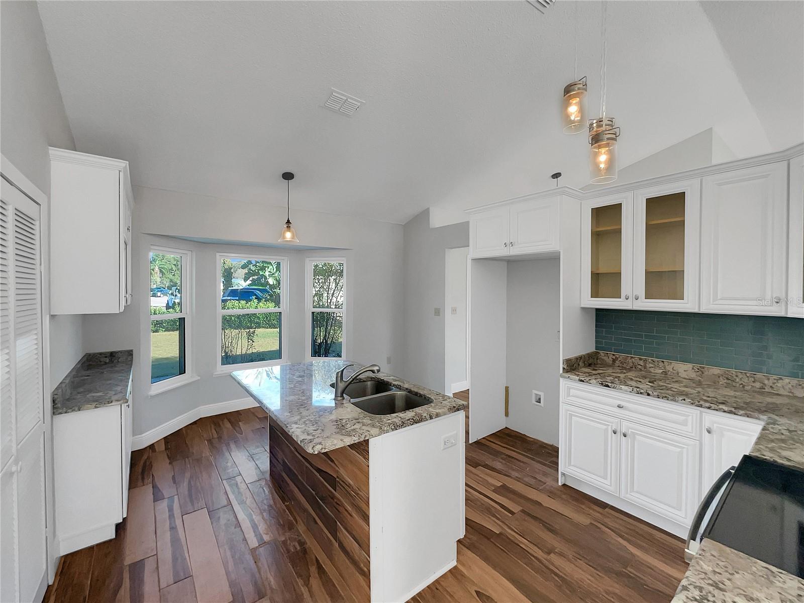 SAWMILL PH 01 - Residential