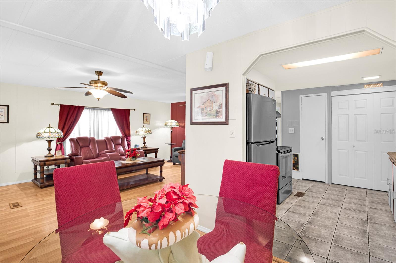 DORA PINES SUB - Residential