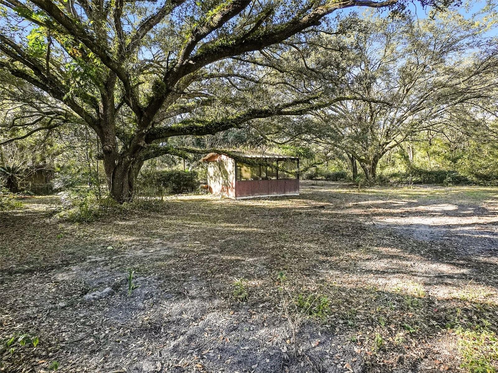 MAGNOLIA OAKS - Residential
