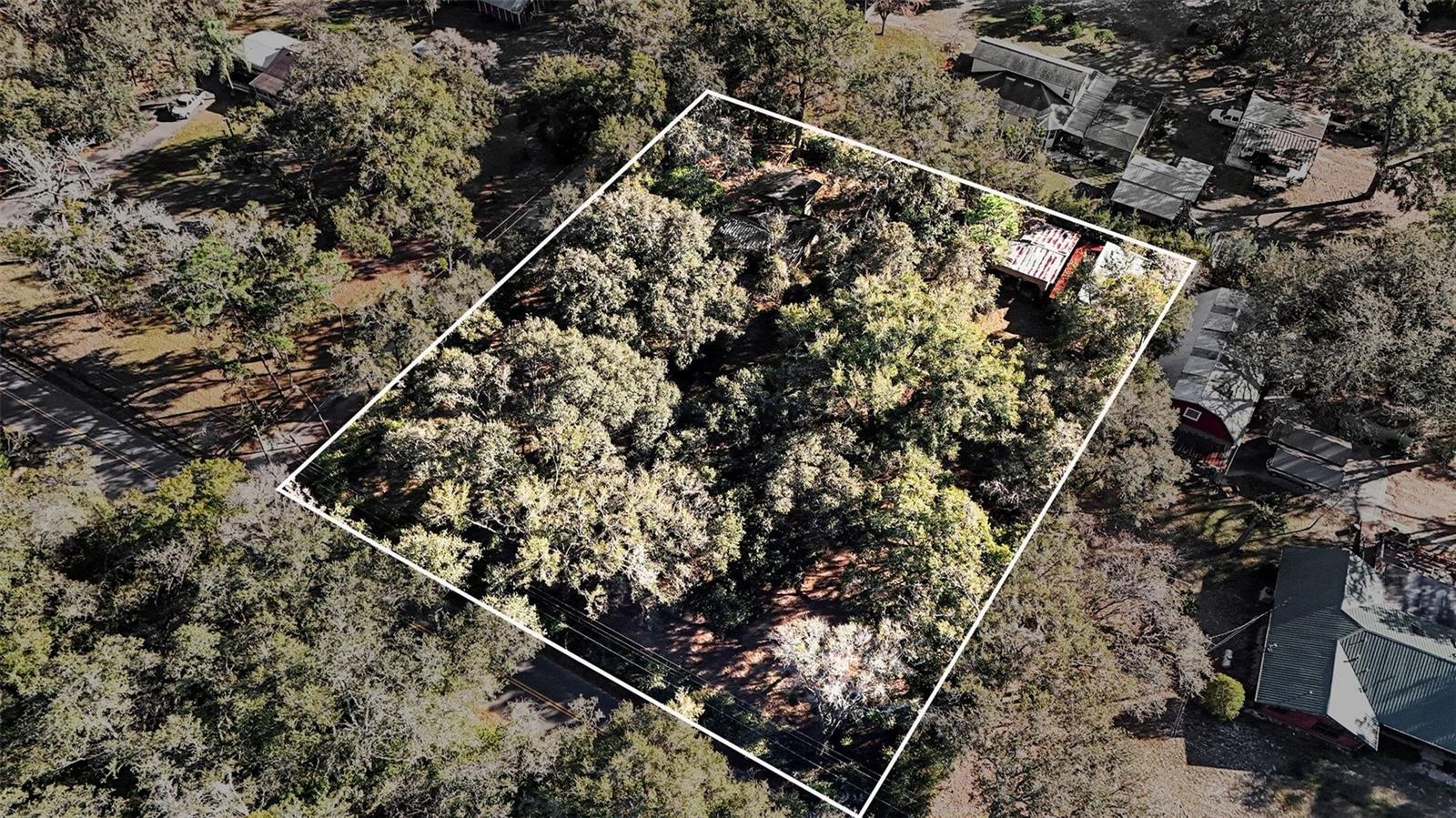 MAGNOLIA OAKS - Residential