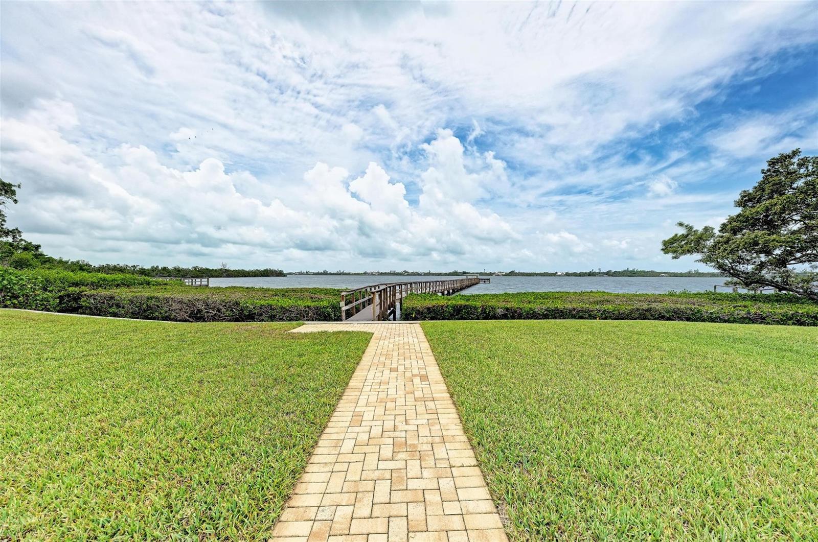 ENGLEWOOD GARDENS - Residential