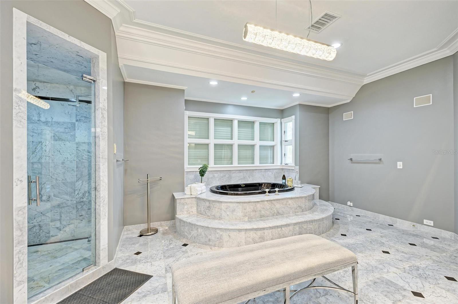 ENGLEWOOD GARDENS - Residential