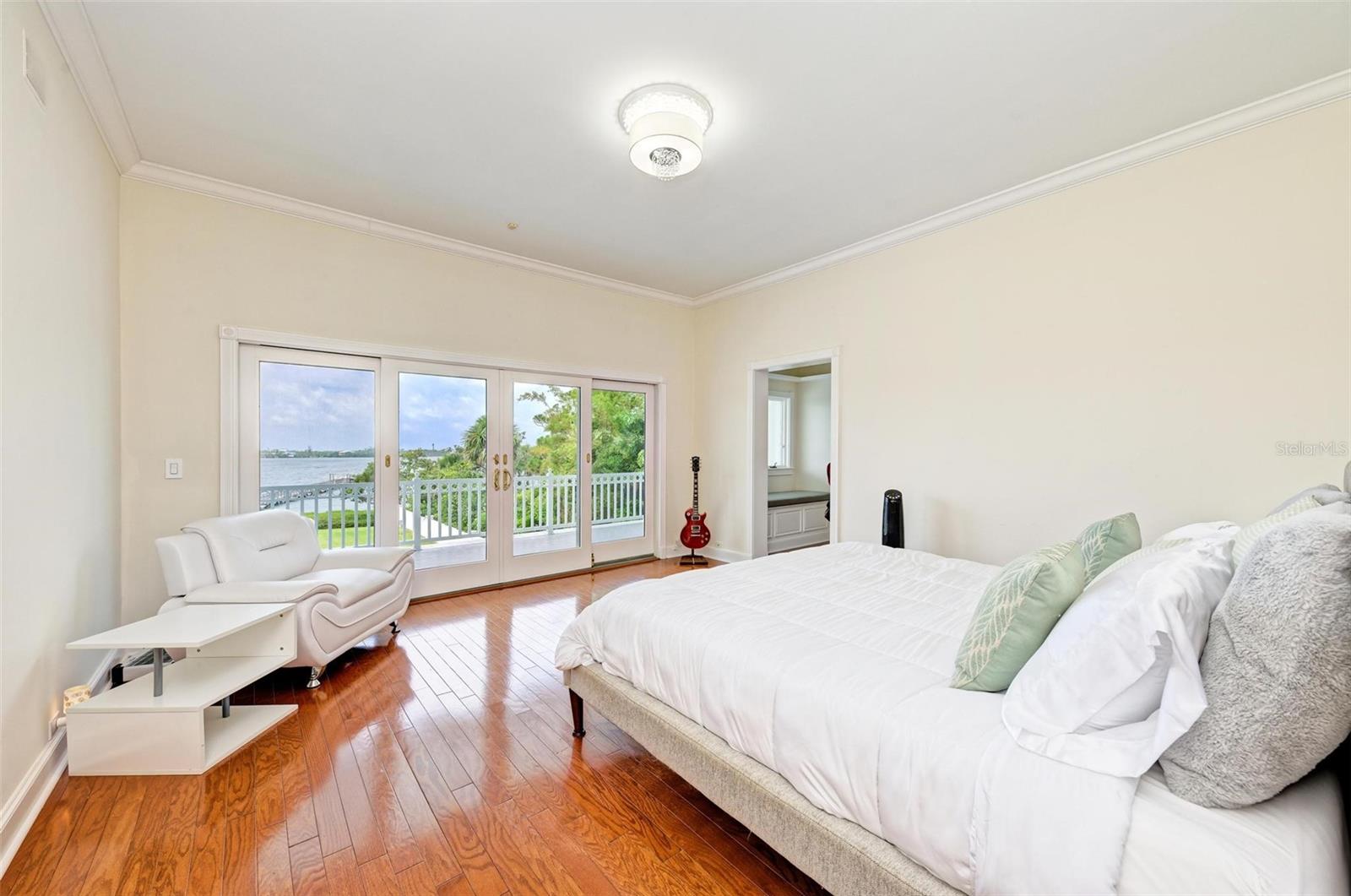 ENGLEWOOD GARDENS - Residential