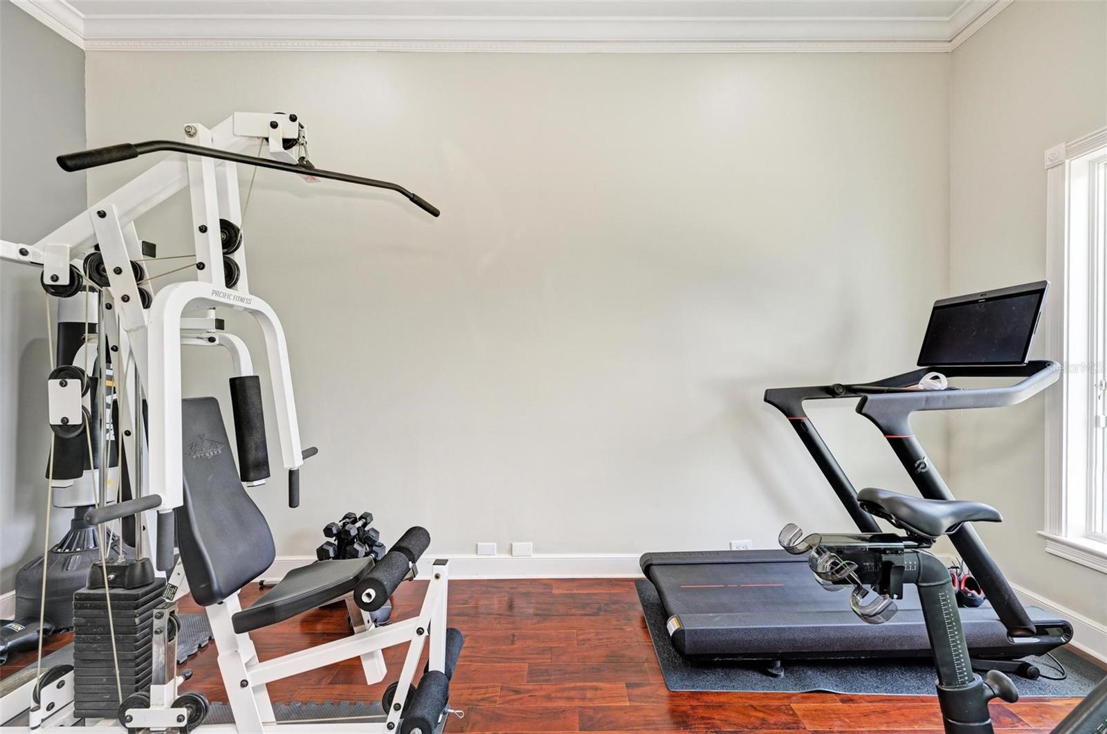 ENGLEWOOD GARDENS - Residential