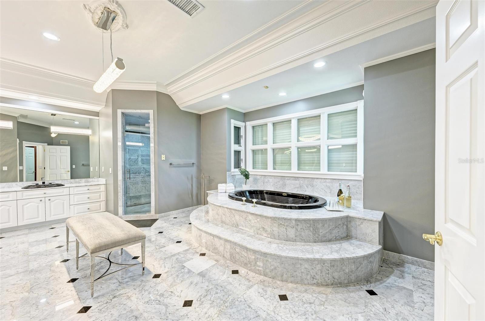 ENGLEWOOD GARDENS - Residential